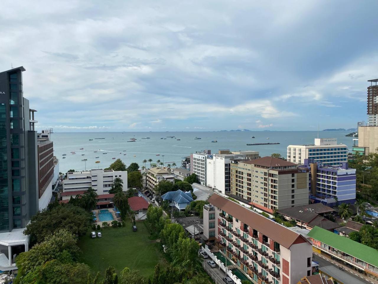 Condo Edge Central Pattaya ภายนอก รูปภาพ